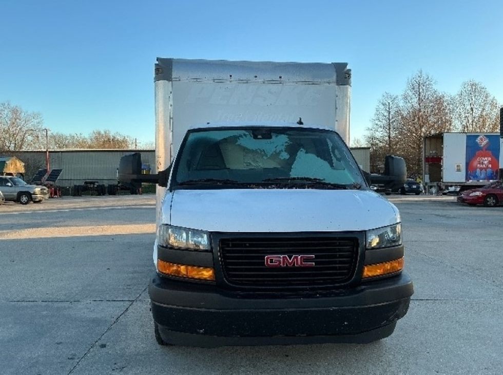 Light Duty Box Truck-Light and Medium Duty Trucks-GMC-2021-Savana G33903-Baton Rouge-LA-87,459\n\t\tmiles-$ 30,750 - Image 2