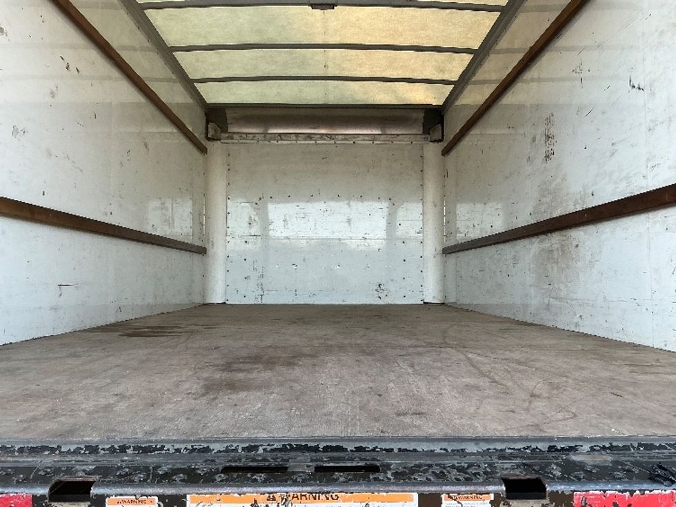 Light Duty Box Truck-Light and Medium Duty Trucks-GMC-2021-Savana G33903-Baton Rouge-LA-87,459\n\t\tmiles-$ 30,750 - Image 9