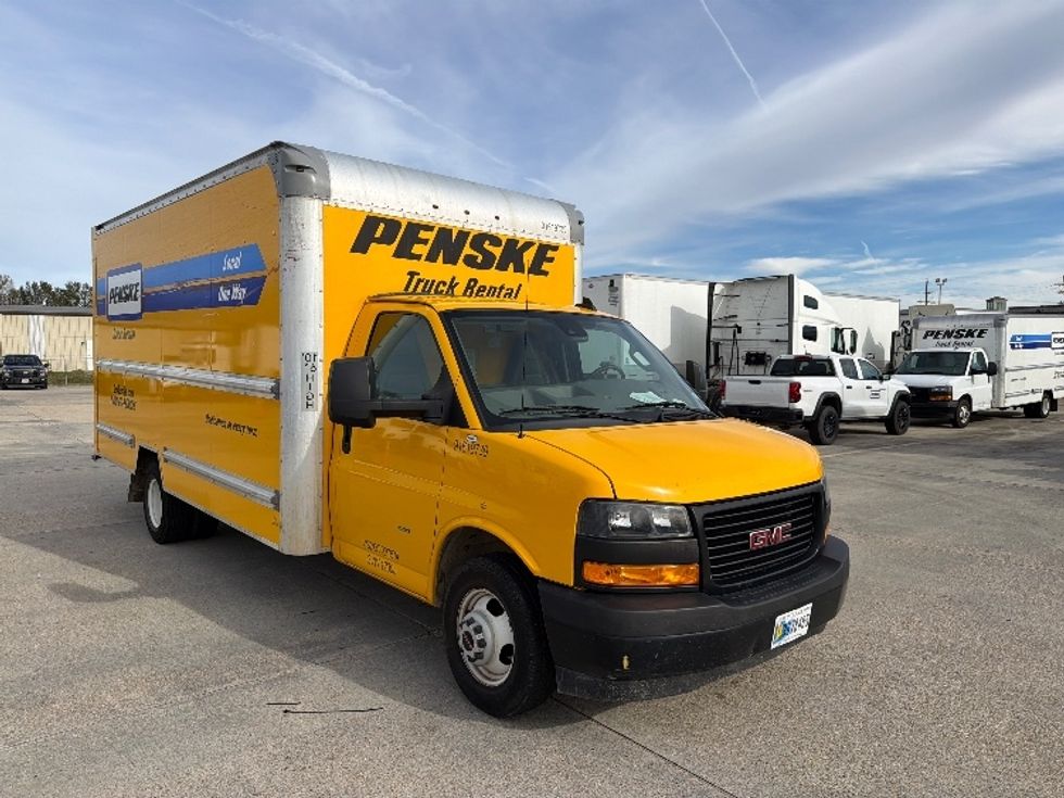 Light Duty Box Truck-Light and Medium Duty Trucks-GMC-2021-Savana G33903-Baton Rouge-LA-93,598\n\t\tmiles-$ 27,250 - Image 1