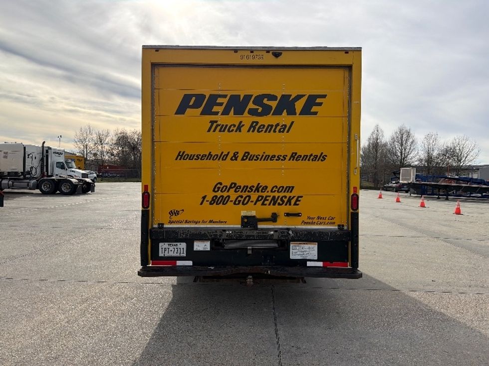 Light Duty Box Truck-Light and Medium Duty Trucks-GMC-2021-Savana G33903-Baton Rouge-LA-93,598\n\t\tmiles-$ 27,250 - Image 7