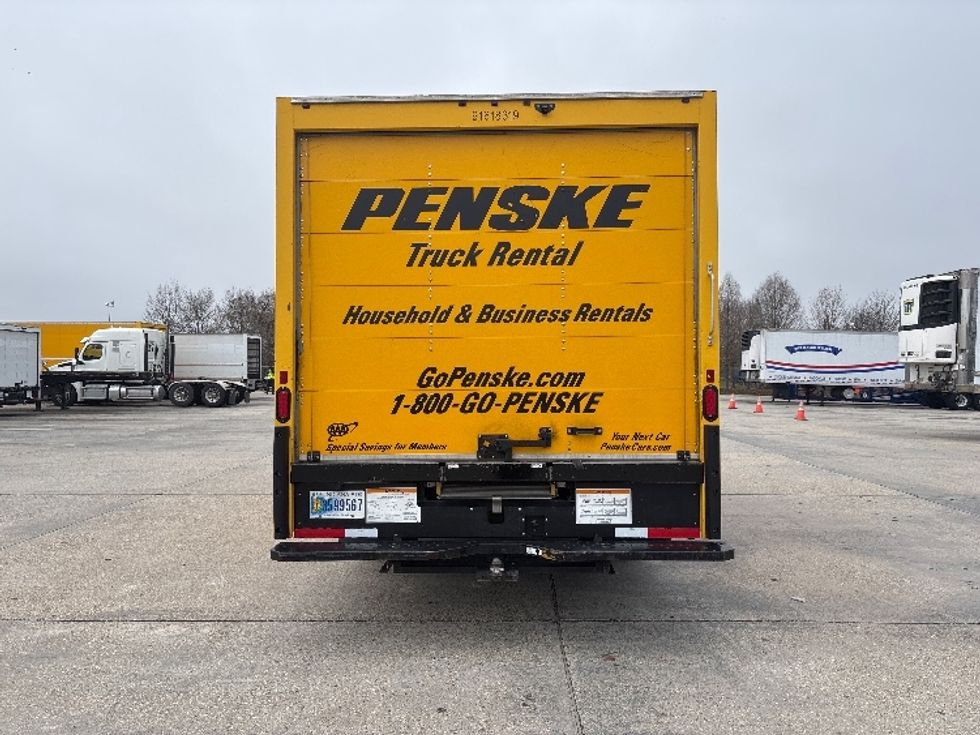 Light Duty Box Truck-Light and Medium Duty Trucks-GMC-2021-Savana G33903-Baton Rouge-LA-96,376\n\t\tmiles-$ 26,750 - Image 6