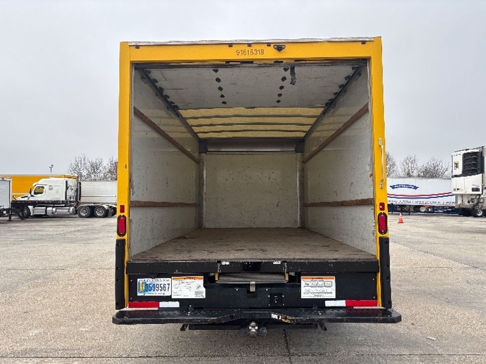 Light Duty Box Truck-Light and Medium Duty Trucks-GMC-2021-Savana G33903-Baton Rouge-LA-96,376\n\t\tmiles-$ 26,750 - Image 7