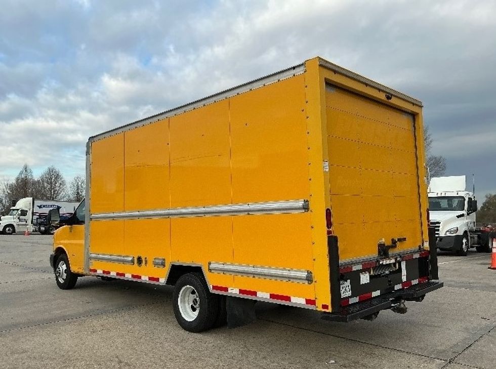 Light Duty Box Truck-Light and Medium Duty Trucks-GMC-2021-Savana G33903-Baton Rouge-LA-97,105\n\t\tmiles-$ 26,750 - Image 6
