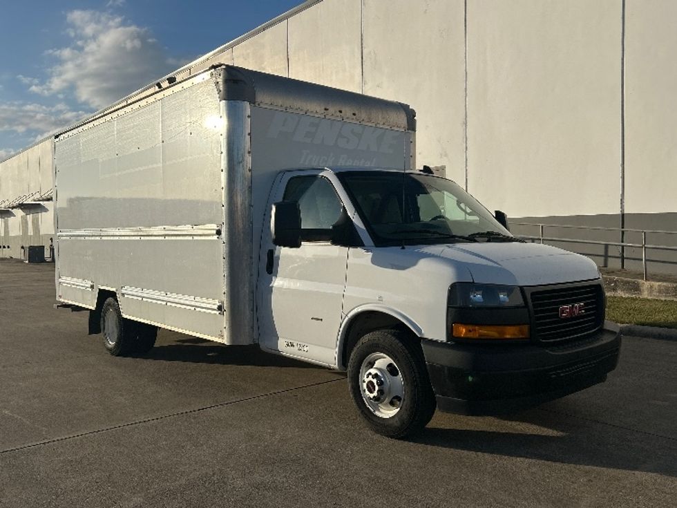 Light Duty Box Truck-Light and Medium Duty Trucks-GMC-2021-Savana G33903-Beaumont-TX-102,283\n\t\tmiles-$ 29,000 - Image 1