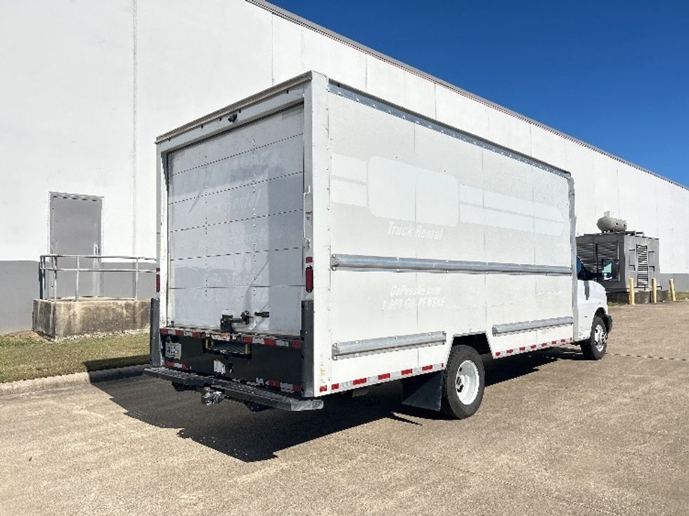 Light Duty Box Truck-Light and Medium Duty Trucks-GMC-2021-Savana G33903-Beaumont-TX-122,535\n\t\tmiles-$ 26,750 - Image 12
