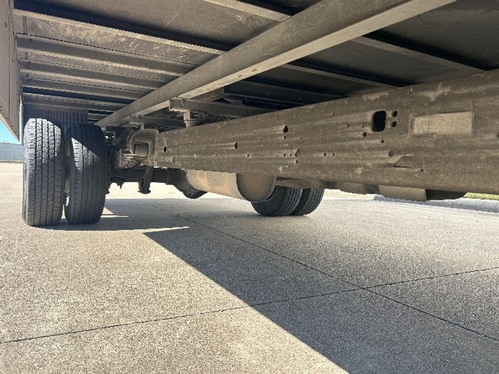 Light Duty Box Truck-Light and Medium Duty Trucks-GMC-2021-Savana G33903-Beaumont-TX-122,535\n\t\tmiles-$ 26,750 - Image 13