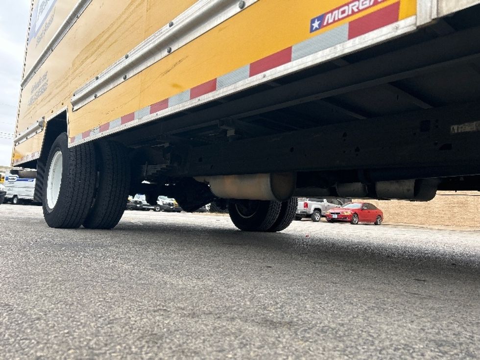 Light Duty Box Truck-Light and Medium Duty Trucks-GMC-2021-Savana G33903-Beaumont-TX-90,352\n\t\tmiles-$ 27,500 - Image 14