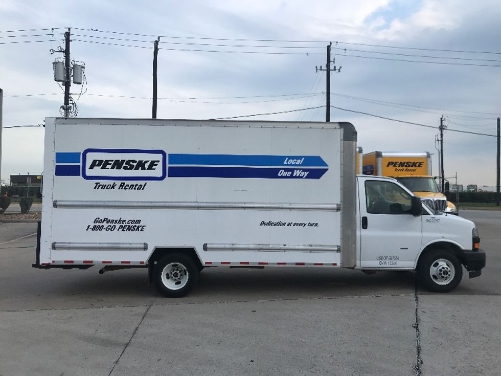 Light Duty Box Truck-Light and Medium Duty Trucks-GMC-2021-Savana G33903-Beaumont-TX-94,119\n\t\tmiles-$ 30,000 - Image 15