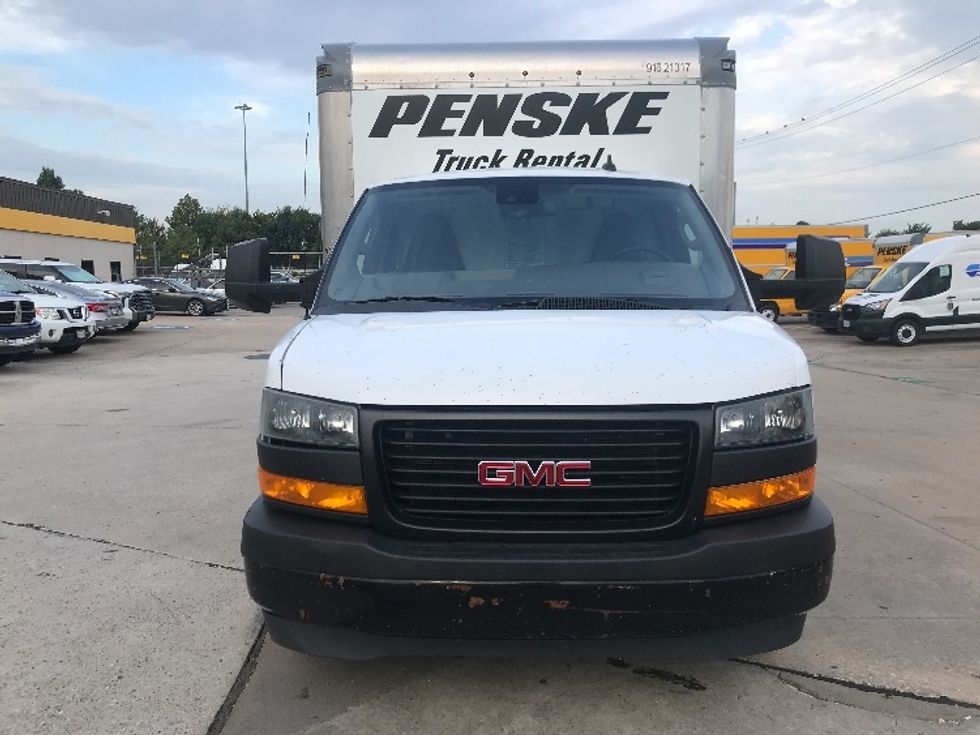 Light Duty Box Truck-Light and Medium Duty Trucks-GMC-2021-Savana G33903-Beaumont-TX-94,119\n\t\tmiles-$ 30,000 - Image 2