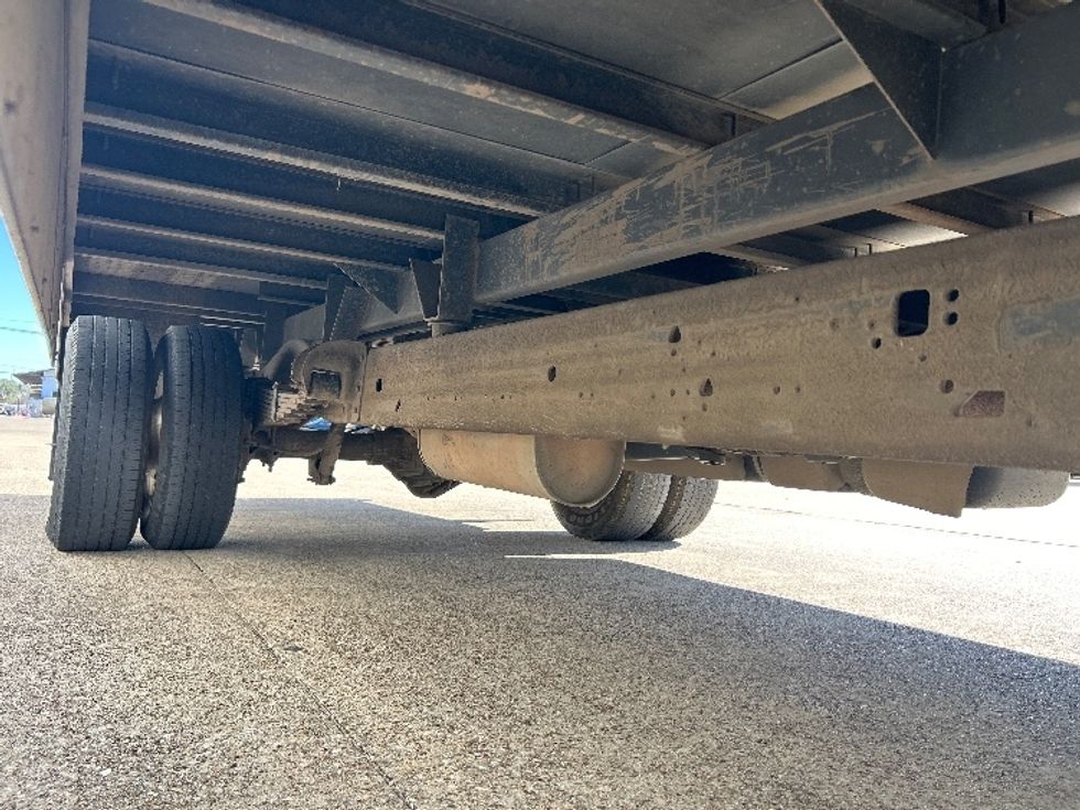 Light Duty Box Truck-Light and Medium Duty Trucks-GMC-2021-Savana G33903-Beaumont-TX-98,428\n\t\tmiles-$ 29,500 - Image 13