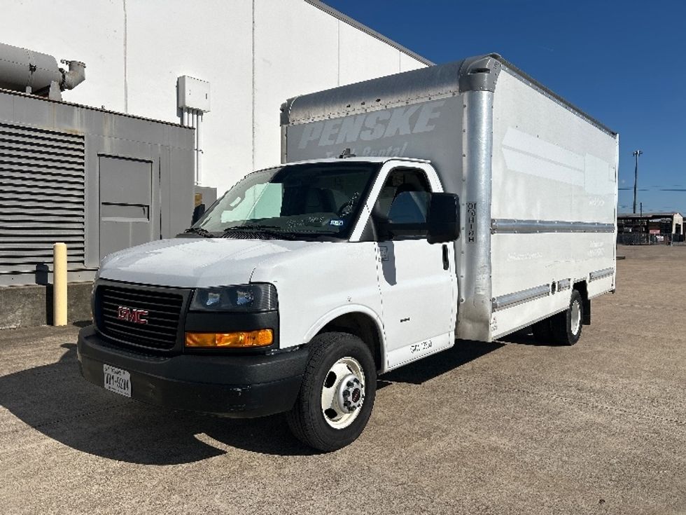 Light Duty Box Truck-Light and Medium Duty Trucks-GMC-2021-Savana G33903-Beaumont-TX-98,428\n\t\tmiles-$ 29,500 - Image 3