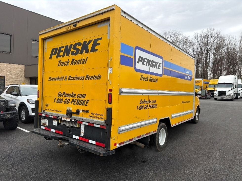 Light Duty Box Truck-Light and Medium Duty Trucks-GMC-2021-Savana G33903-Belcamp-MD-94,092\n\t\tmiles-$ 26,250 - Image 12