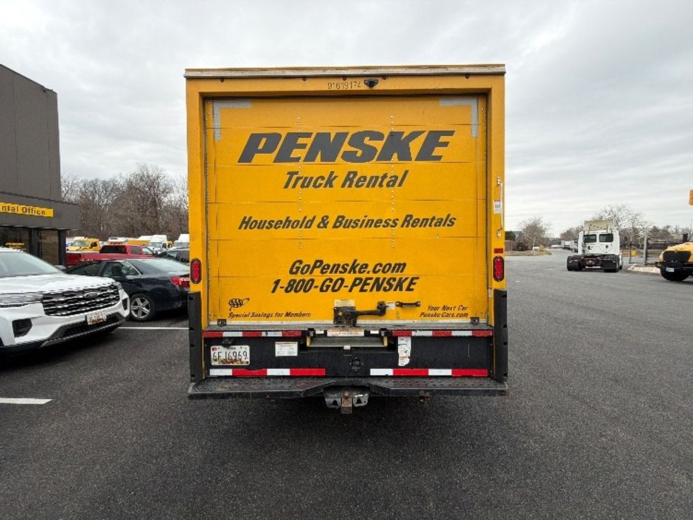 Light Duty Box Truck-Light and Medium Duty Trucks-GMC-2021-Savana G33903-Belcamp-MD-94,092\n\t\tmiles-$ 26,250 - Image 6