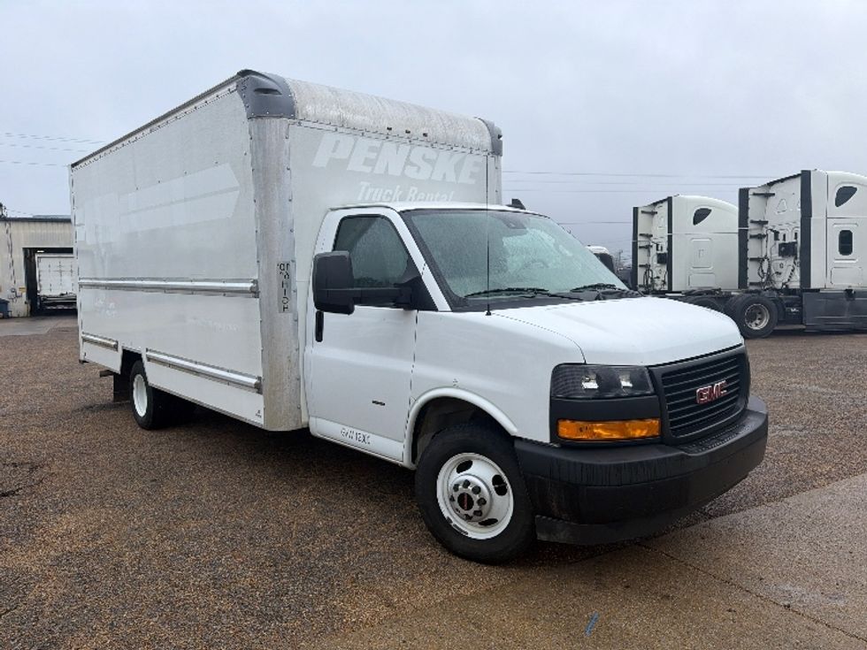 Light Duty Box Truck-Light and Medium Duty Trucks-GMC-2021-Savana G33903-Belden-MS-109,912\n\t\tmiles-$ 28,000 - Image 1