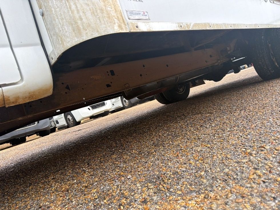 Light Duty Box Truck-Light and Medium Duty Trucks-GMC-2021-Savana G33903-Belden-MS-109,912\n\t\tmiles-$ 28,000 - Image 5