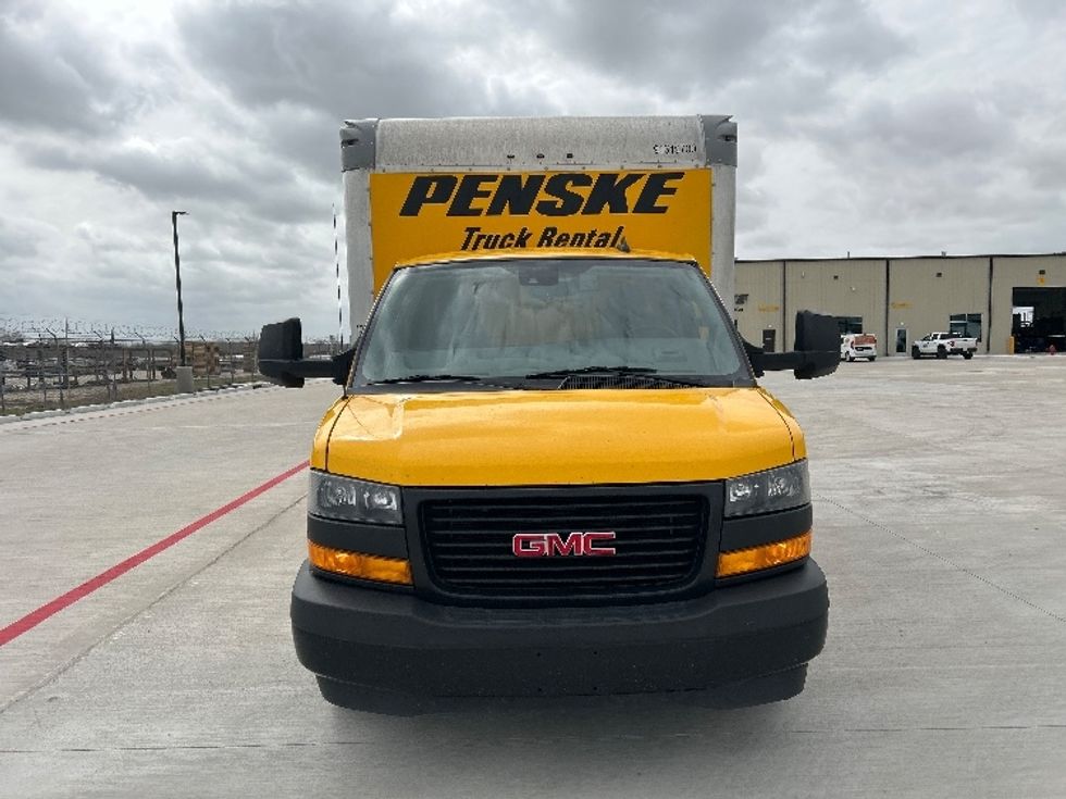 Light Duty Box Truck-Light and Medium Duty Trucks-GMC-2021-Savana G33903-Belden-MS-92,994\n\t\tmiles-$ 27,000 - Image 2