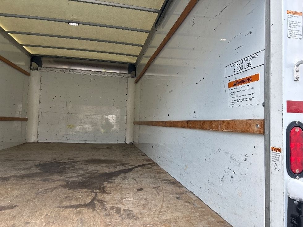 Light Duty Box Truck-Light and Medium Duty Trucks-GMC-2021-Savana G33903-Bensalem-PA-105,256\n\t\tmiles-$ 28,000 - Image 12