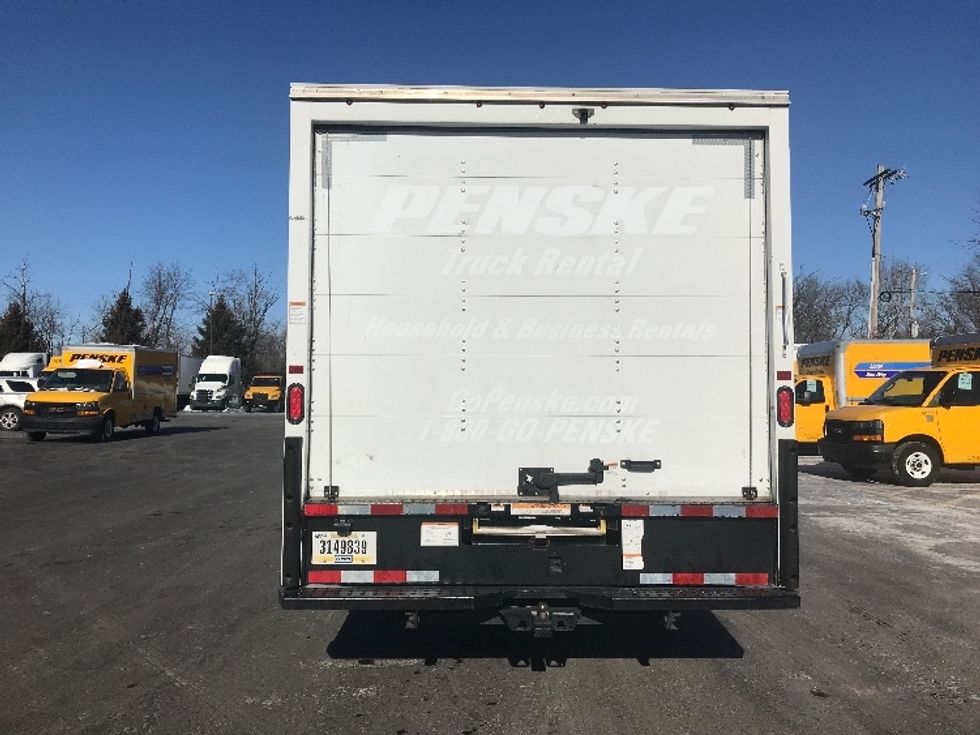Light Duty Box Truck-Light and Medium Duty Trucks-GMC-2021-Savana G33903-Bensalem-PA-105,256\n\t\tmiles-$ 28,000 - Image 7