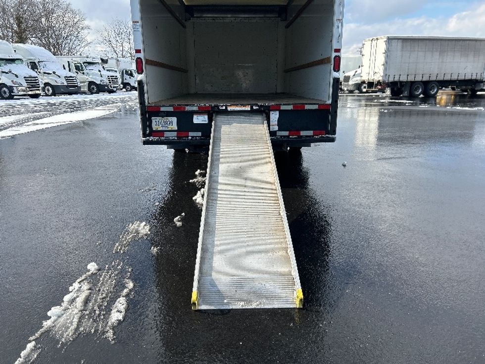 Light Duty Box Truck-Light and Medium Duty Trucks-GMC-2021-Savana G33903-Bensalem-PA-105,256\n\t\tmiles-$ 28,000 - Image 9