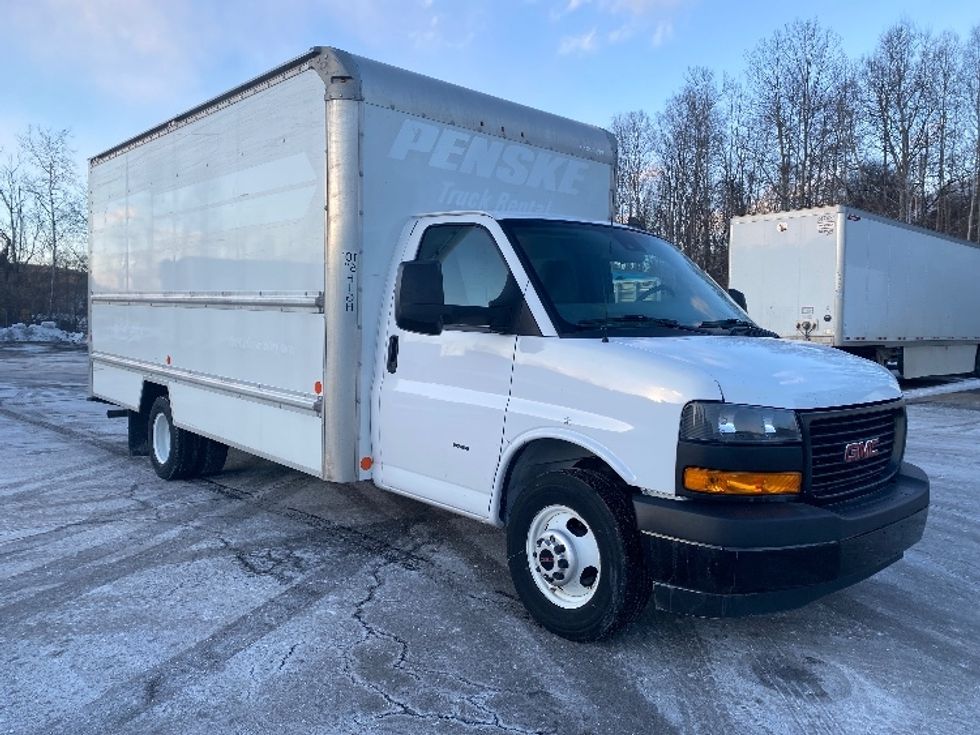 Light Duty Box Truck-Light and Medium Duty Trucks-GMC-2021-Savana G33903-Binghamton-NY-107,574\n\t\tmiles-$ 27,000 - Image 1