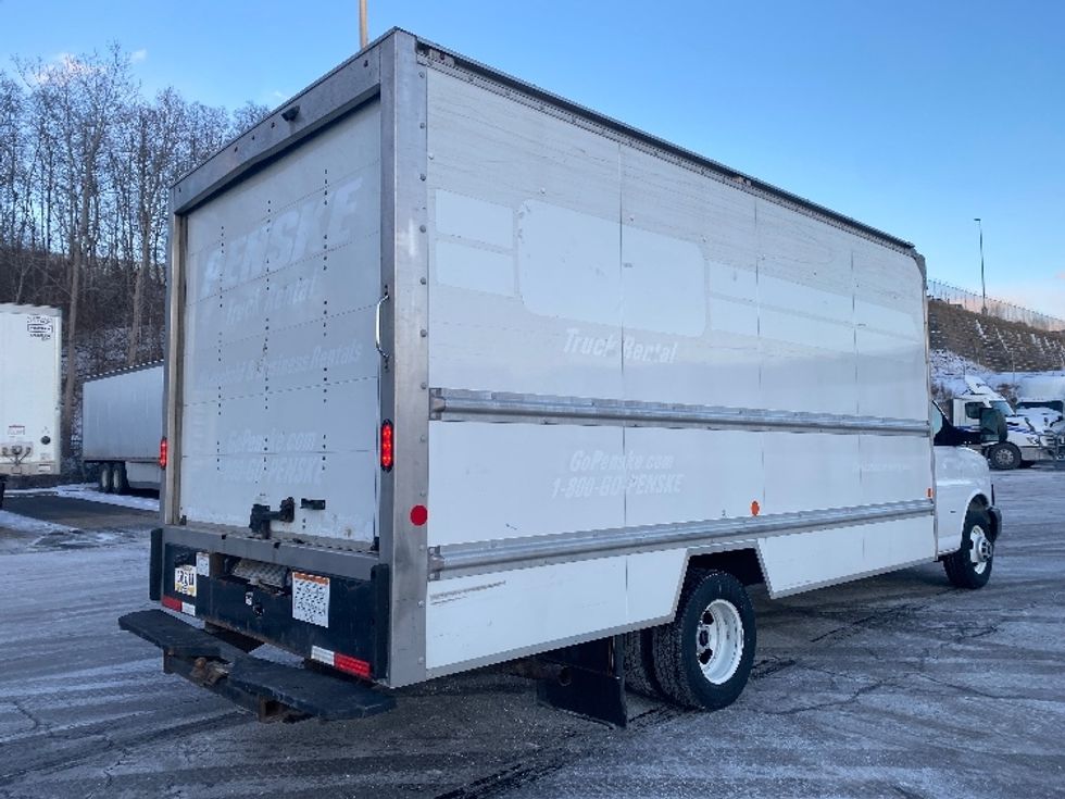 Light Duty Box Truck-Light and Medium Duty Trucks-GMC-2021-Savana G33903-Binghamton-NY-107,574\n\t\tmiles-$ 27,000 - Image 13