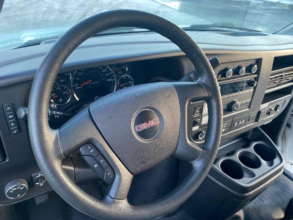 Light Duty Box Truck-Light and Medium Duty Trucks-GMC-2021-Savana G33903-Binghamton-NY-107,574\n\t\tmiles-$ 27,000 - Image 17