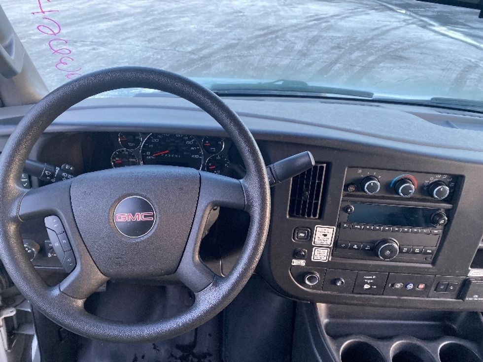 Light Duty Box Truck-Light and Medium Duty Trucks-GMC-2021-Savana G33903-Binghamton-NY-107,574\n\t\tmiles-$ 27,000 - Image 18