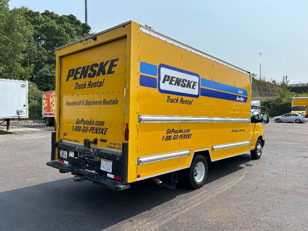 Light Duty Box Truck-Light and Medium Duty Trucks-GMC-2021-Savana G33903-Binghamton-NY-109,207\n\t\tmiles-$ 22,250 - Image 13