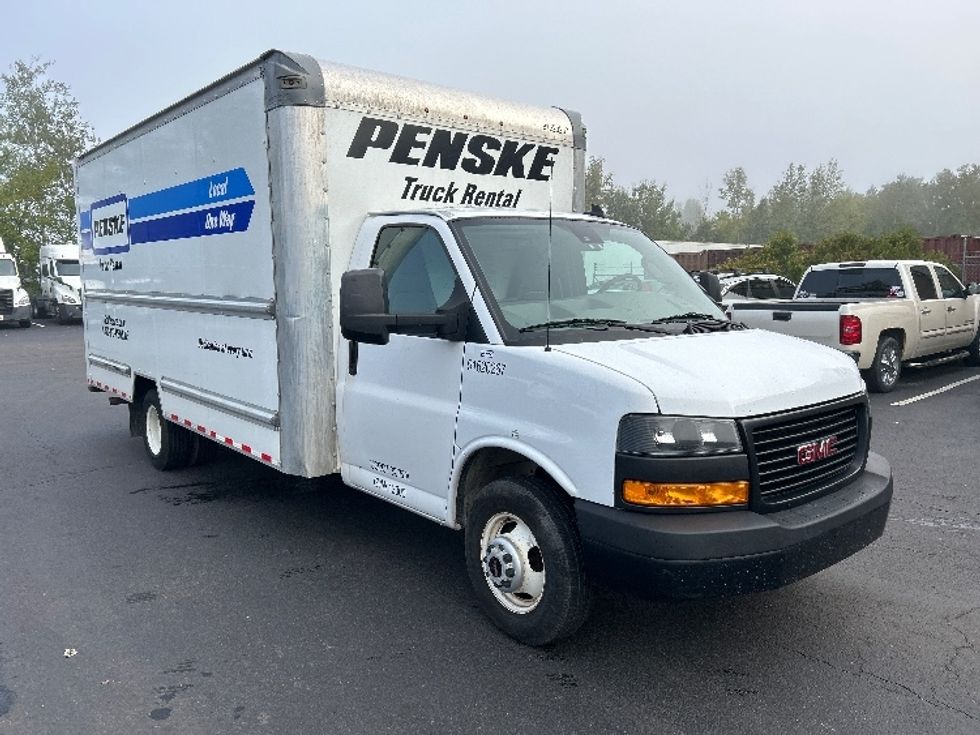 Light Duty Box Truck-Light and Medium Duty Trucks-GMC-2021-Savana G33903-Binghamton-NY-90,761\n\t\tmiles-$ 28,750 - Image 1