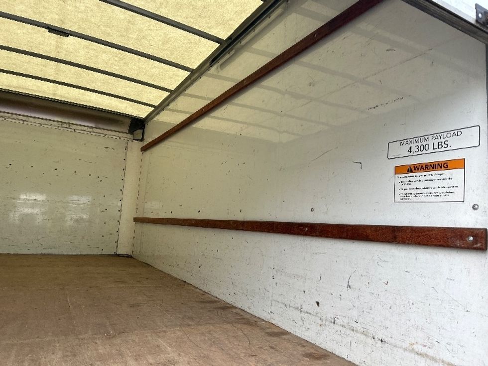 Light Duty Box Truck-Light and Medium Duty Trucks-GMC-2021-Savana G33903-Binghamton-NY-90,761\n\t\tmiles-$ 28,750 - Image 12