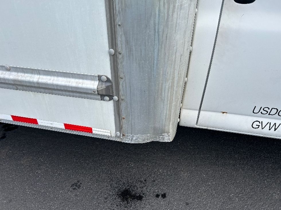 Light Duty Box Truck-Light and Medium Duty Trucks-GMC-2021-Savana G33903-Binghamton-NY-90,761\n\t\tmiles-$ 28,750 - Image 27