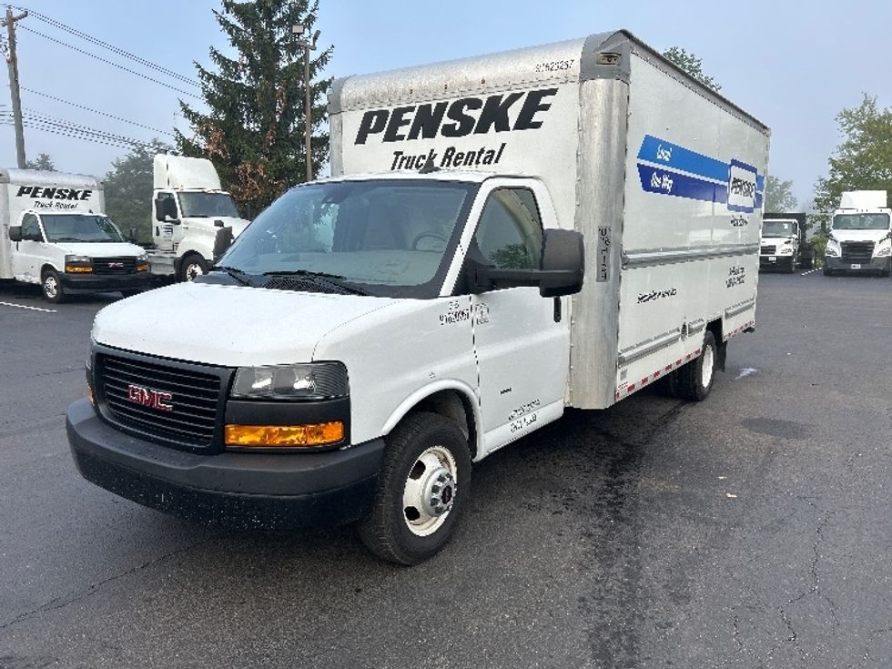 Light Duty Box Truck-Light and Medium Duty Trucks-GMC-2021-Savana G33903-Binghamton-NY-90,761\n\t\tmiles-$ 28,750 - Image 3