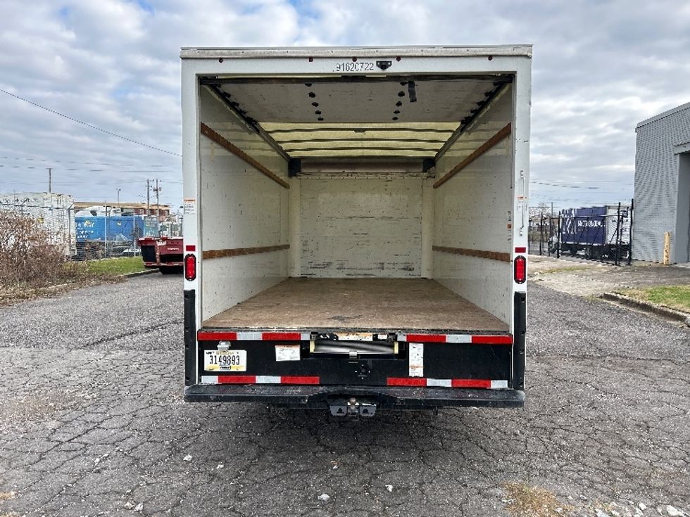 Light Duty Box Truck-Light and Medium Duty Trucks-GMC-2021-Savana G33903-Birmingham-AL-122,234\n\t\tmiles-$ 28,000 - Image 8