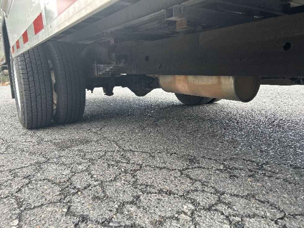 Light Duty Box Truck-Light and Medium Duty Trucks-GMC-2021-Savana G33903-Blountville-TN-112,741\n\t\tmiles-$ 29,250 - Image 14