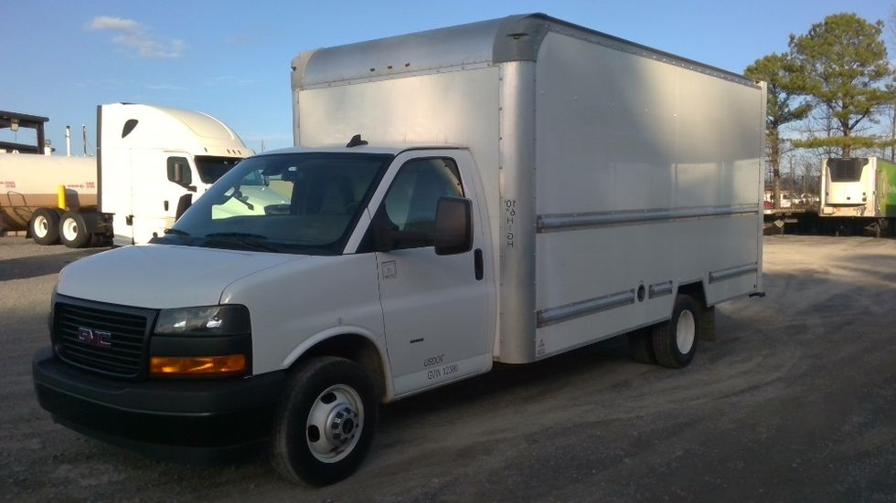 Light Duty Box Truck-Light and Medium Duty Trucks-GMC-2021-Savana G33903-Boaz-AL-60,246\n\t\tmiles-$ 35,500 - Image 3