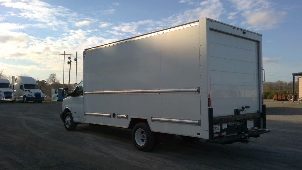 Light Duty Box Truck-Light and Medium Duty Trucks-GMC-2021-Savana G33903-Boaz-AL-60,246\n\t\tmiles-$ 35,500 - Image 6