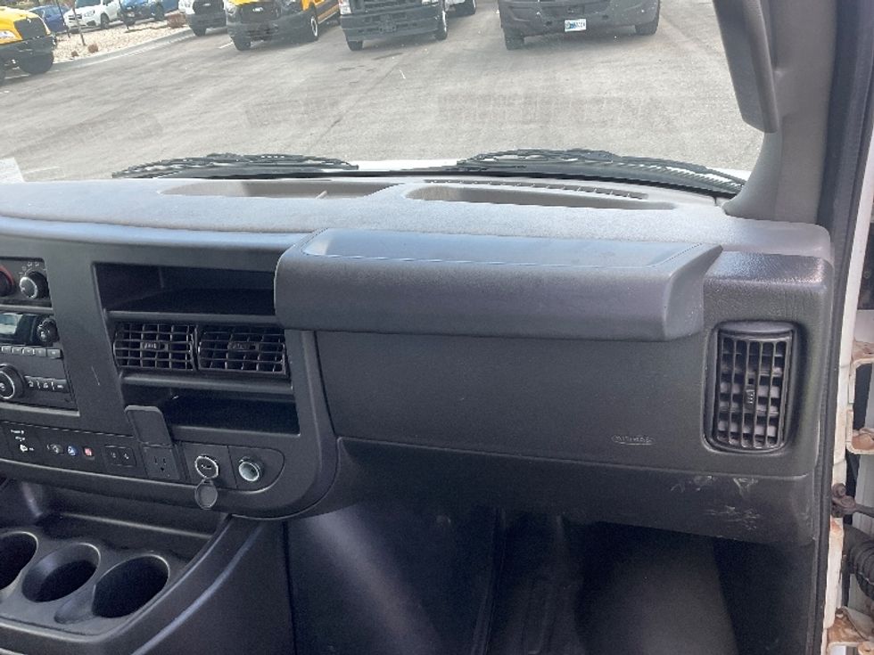 Light Duty Box Truck-Light and Medium Duty Trucks-GMC-2021-Savana G33903-Boise-ID-107,357\n\t\tmiles-$ 28,750 - Image 21