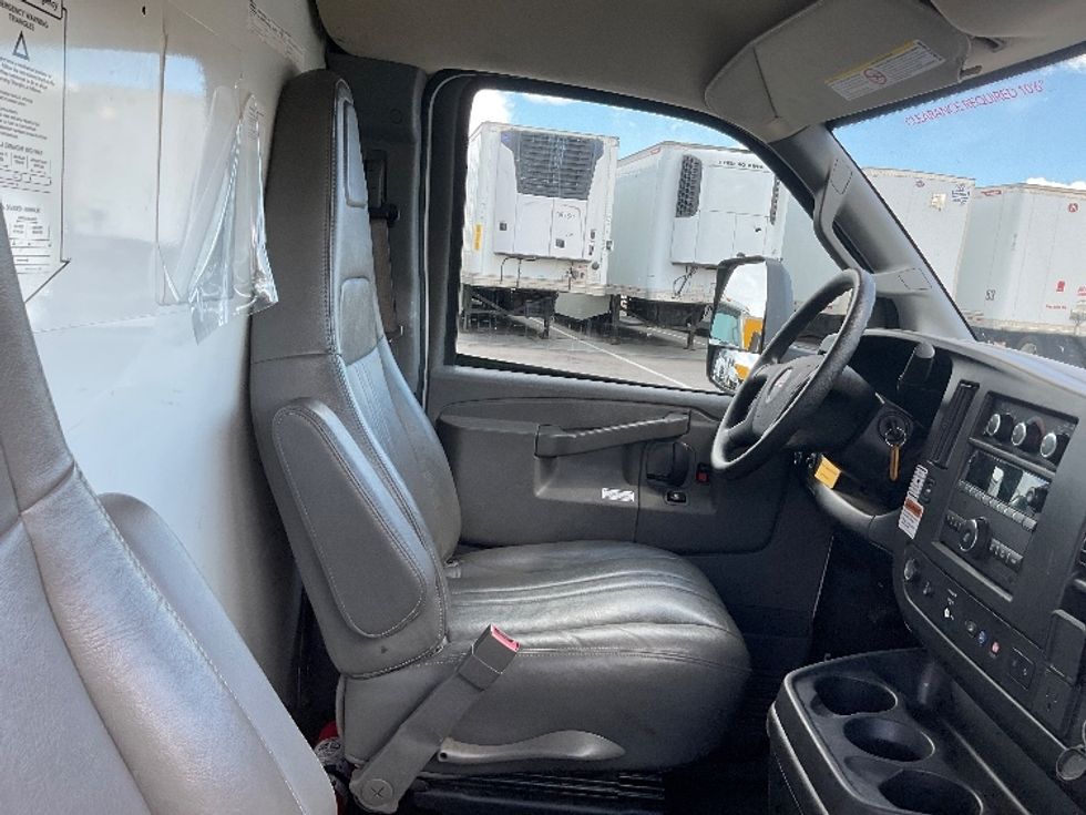 Light Duty Box Truck-Light and Medium Duty Trucks-GMC-2021-Savana G33903-Boise-ID-107,357\n\t\tmiles-$ 28,750 - Image 22