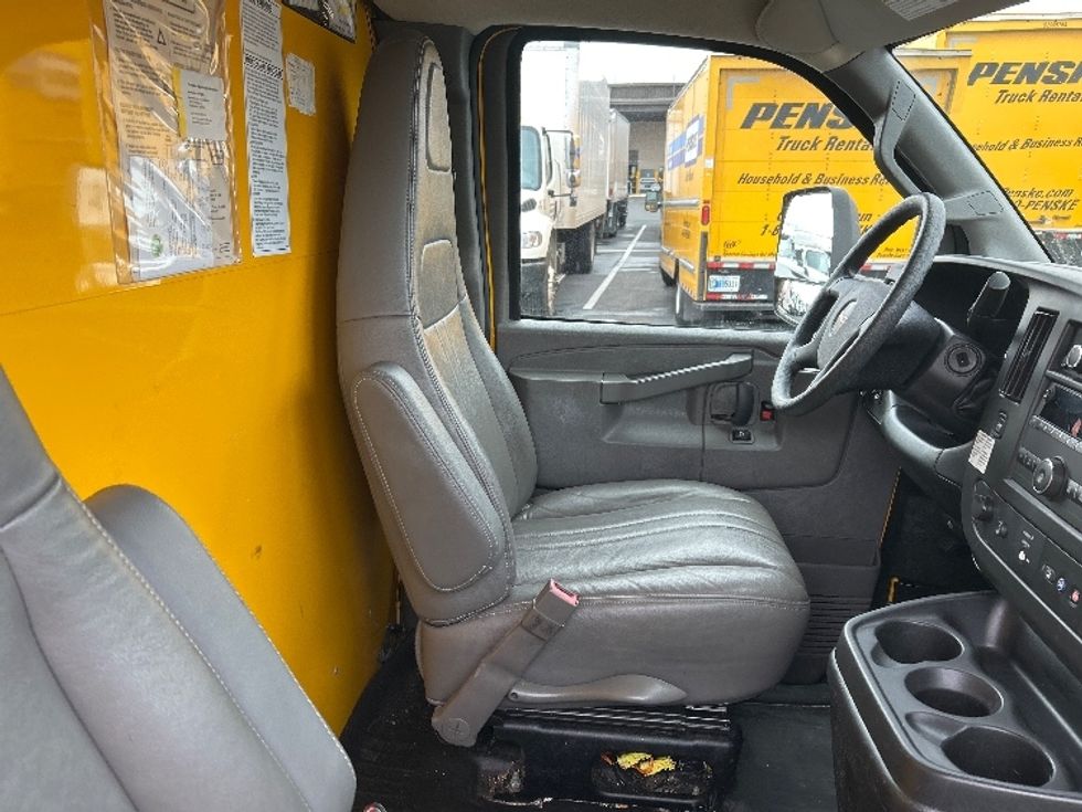 Light Duty Box Truck-Light and Medium Duty Trucks-GMC-2021-Savana G33903-Boise-ID-109,993\n\t\tmiles-$ 26,500 - Image 22