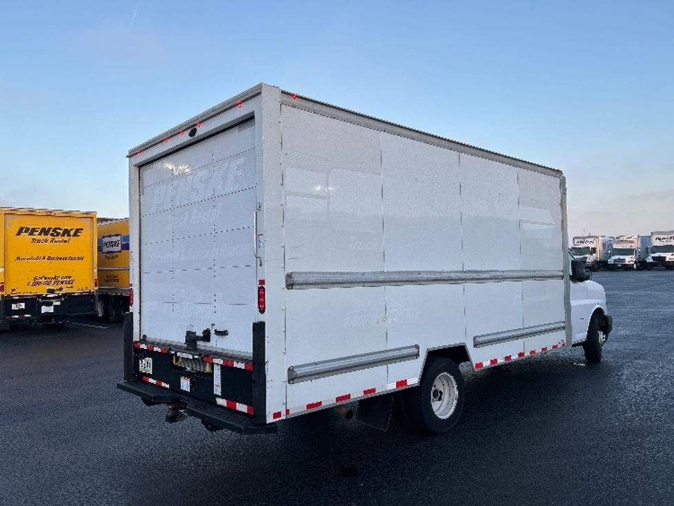 Light Duty Box Truck-Light and Medium Duty Trucks-GMC-2021-Savana G33903-Boise-ID-111,184\n\t\tmiles-$ 29,750 - Image 13