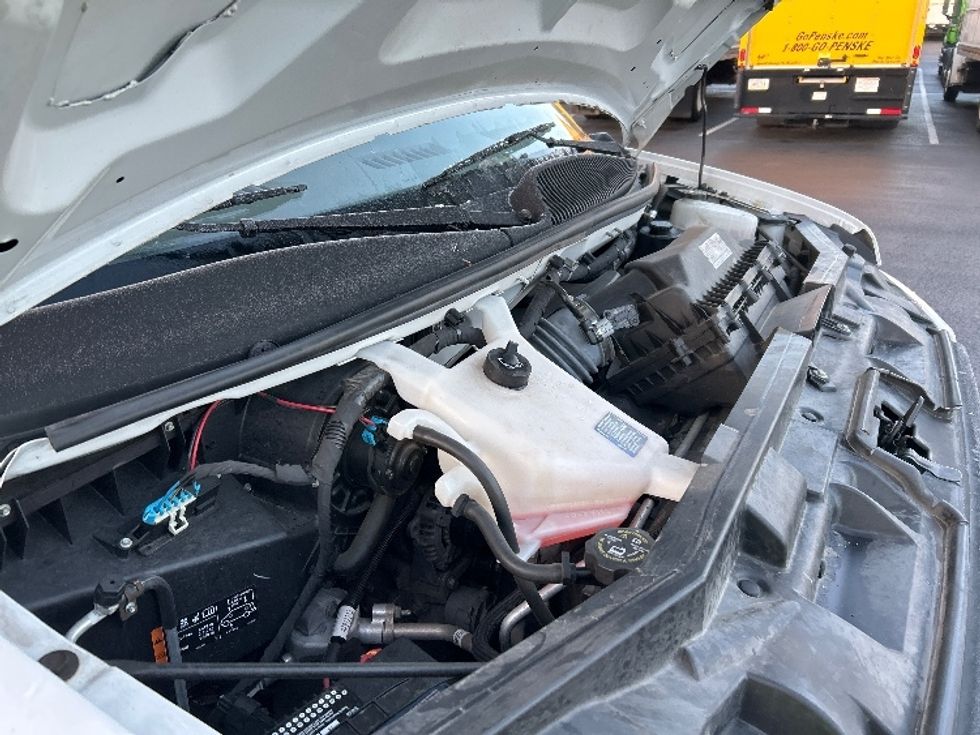 Light Duty Box Truck-Light and Medium Duty Trucks-GMC-2021-Savana G33903-Boise-ID-111,184\n\t\tmiles-$ 29,750 - Image 23