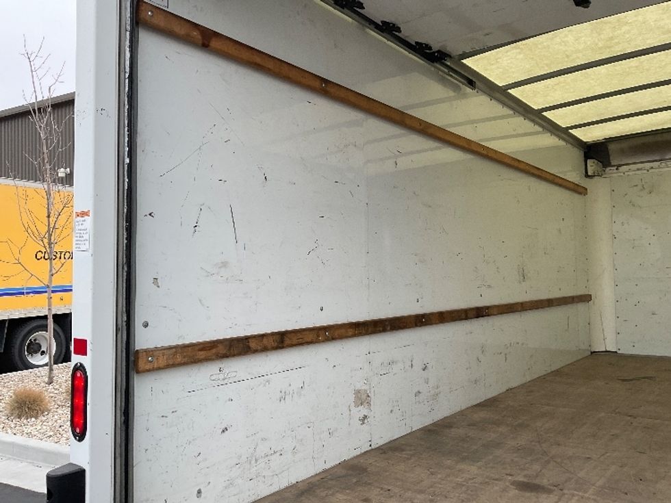 Light Duty Box Truck-Light and Medium Duty Trucks-GMC-2021-Savana G33903-Boise-ID-113,800\n\t\tmiles-$ 29,250 - Image 11