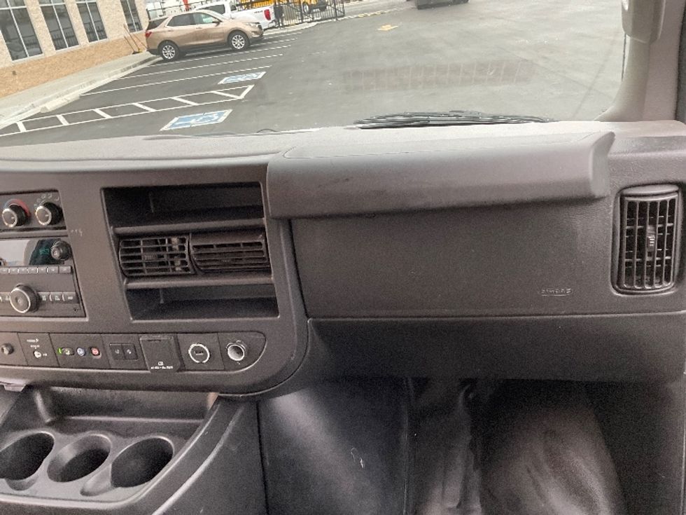 Light Duty Box Truck-Light and Medium Duty Trucks-GMC-2021-Savana G33903-Boise-ID-113,800\n\t\tmiles-$ 29,250 - Image 21