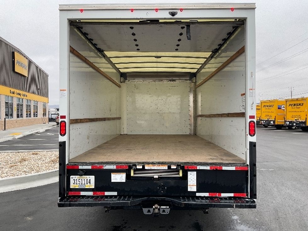 Light Duty Box Truck-Light and Medium Duty Trucks-GMC-2021-Savana G33903-Boise-ID-113,800\n\t\tmiles-$ 29,250 - Image 8