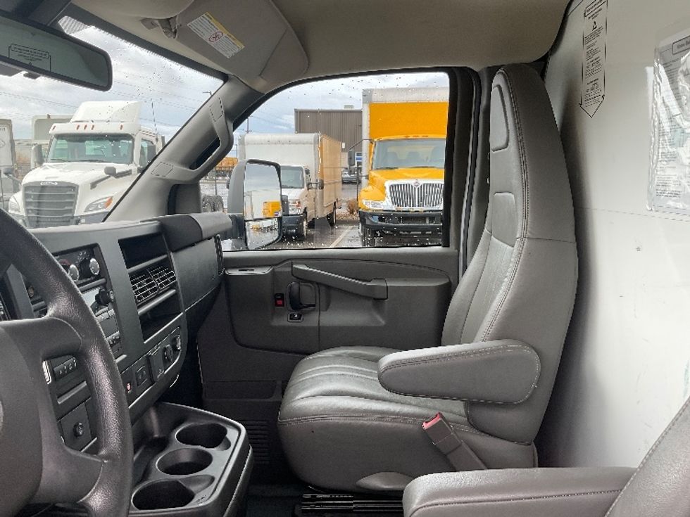 Light Duty Box Truck-Light and Medium Duty Trucks-GMC-2021-Savana G33903-Boise-ID-65,261\n\t\tmiles-$ 37,750 - Image 19