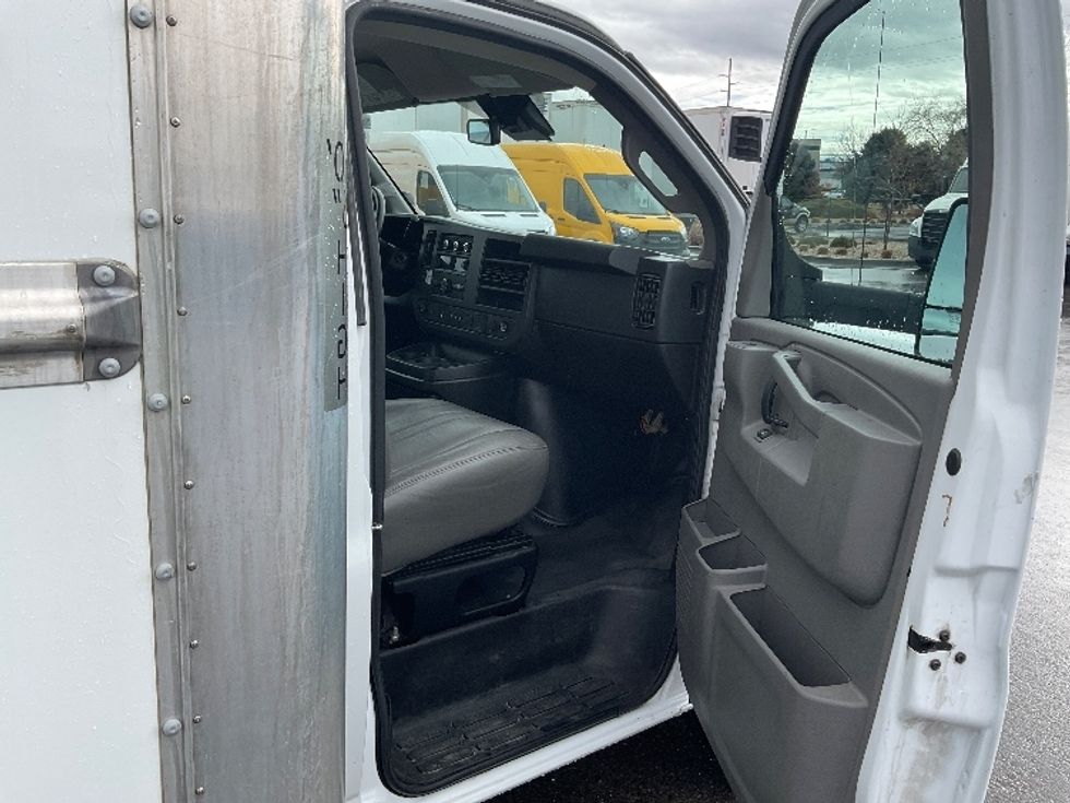 Light Duty Box Truck-Light and Medium Duty Trucks-GMC-2021-Savana G33903-Boise-ID-65,261\n\t\tmiles-$ 37,750 - Image 20