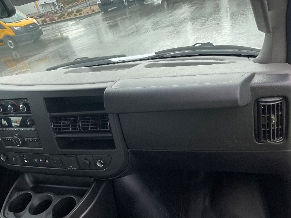 Light Duty Box Truck-Light and Medium Duty Trucks-GMC-2021-Savana G33903-Boise-ID-65,261\n\t\tmiles-$ 37,750 - Image 21