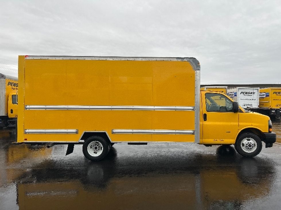 Light Duty Box Truck-Light and Medium Duty Trucks-GMC-2021-Savana G33903-Boise-ID-85,792\n\t\tmiles-$ 29,500 - Image 15