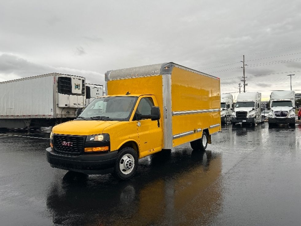Light Duty Box Truck-Light and Medium Duty Trucks-GMC-2021-Savana G33903-Boise-ID-85,792\n\t\tmiles-$ 29,500 - Image 3