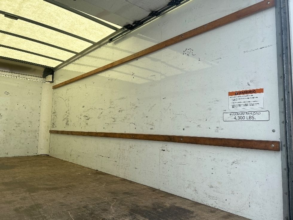 Light Duty Box Truck-Light and Medium Duty Trucks-GMC-2021-Savana G33903-Boise-ID-92,335\n\t\tmiles-$ 30,500 - Image 12